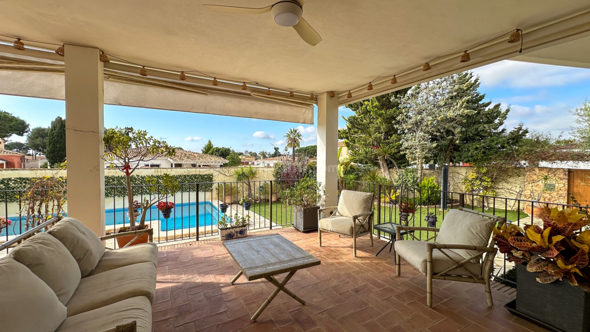 Bruktbolig - Villa -
Campoamor - Dehesa de Campoamor
