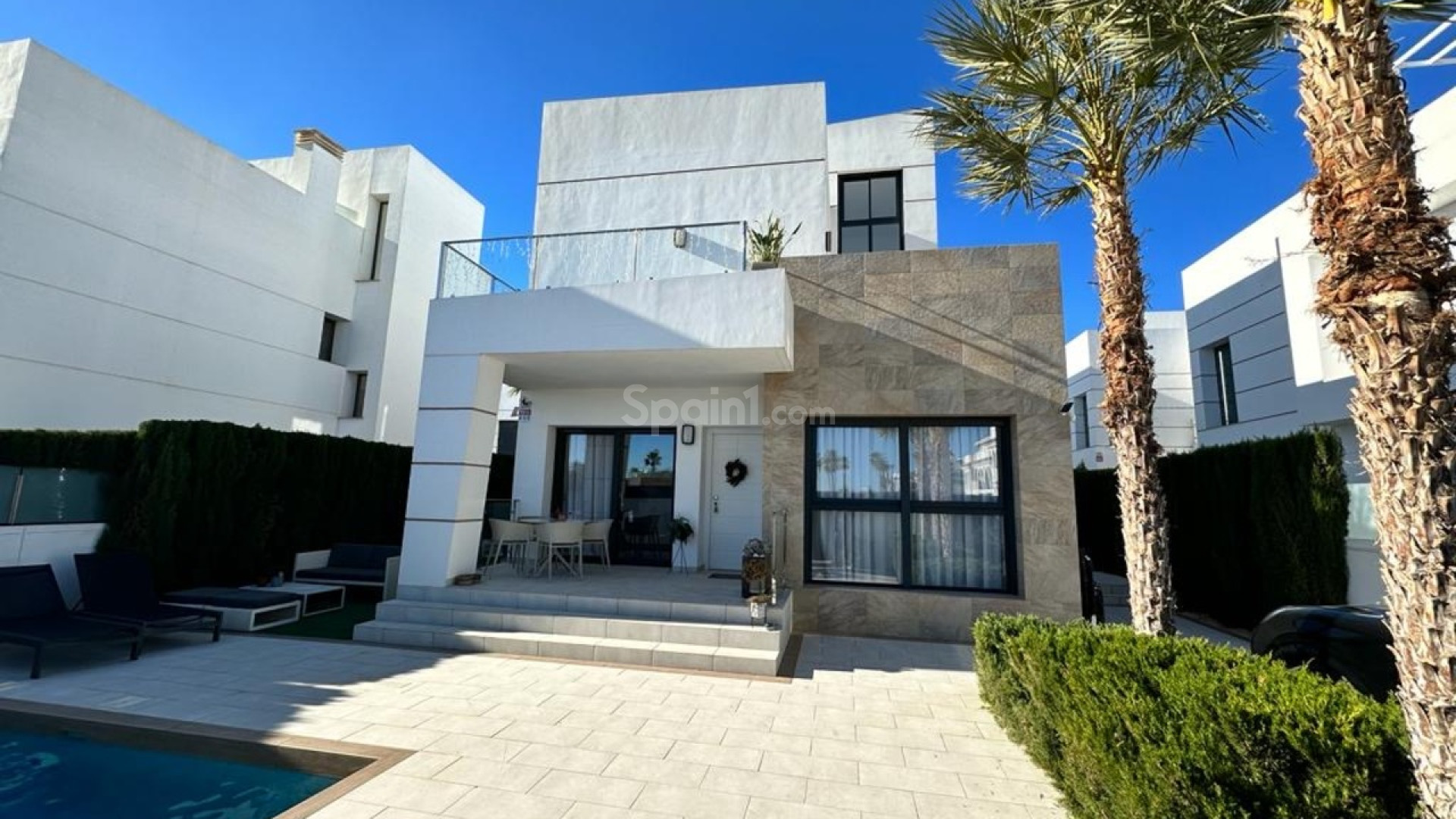 Bruktbolig - Villa -
Ciudad Quesada