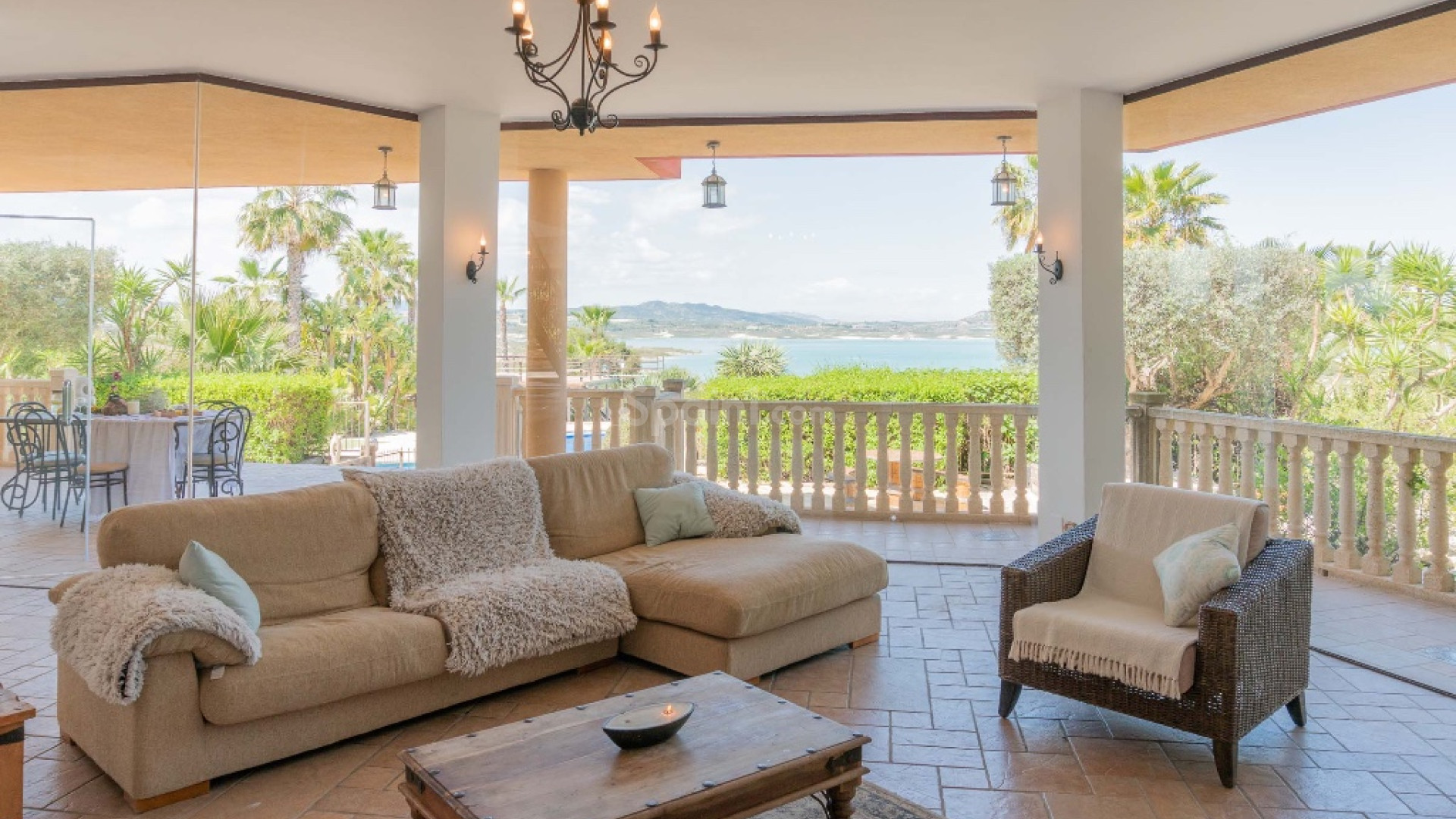 Bruktbolig - Villa -
Costa Blanca - Orihuela Costa