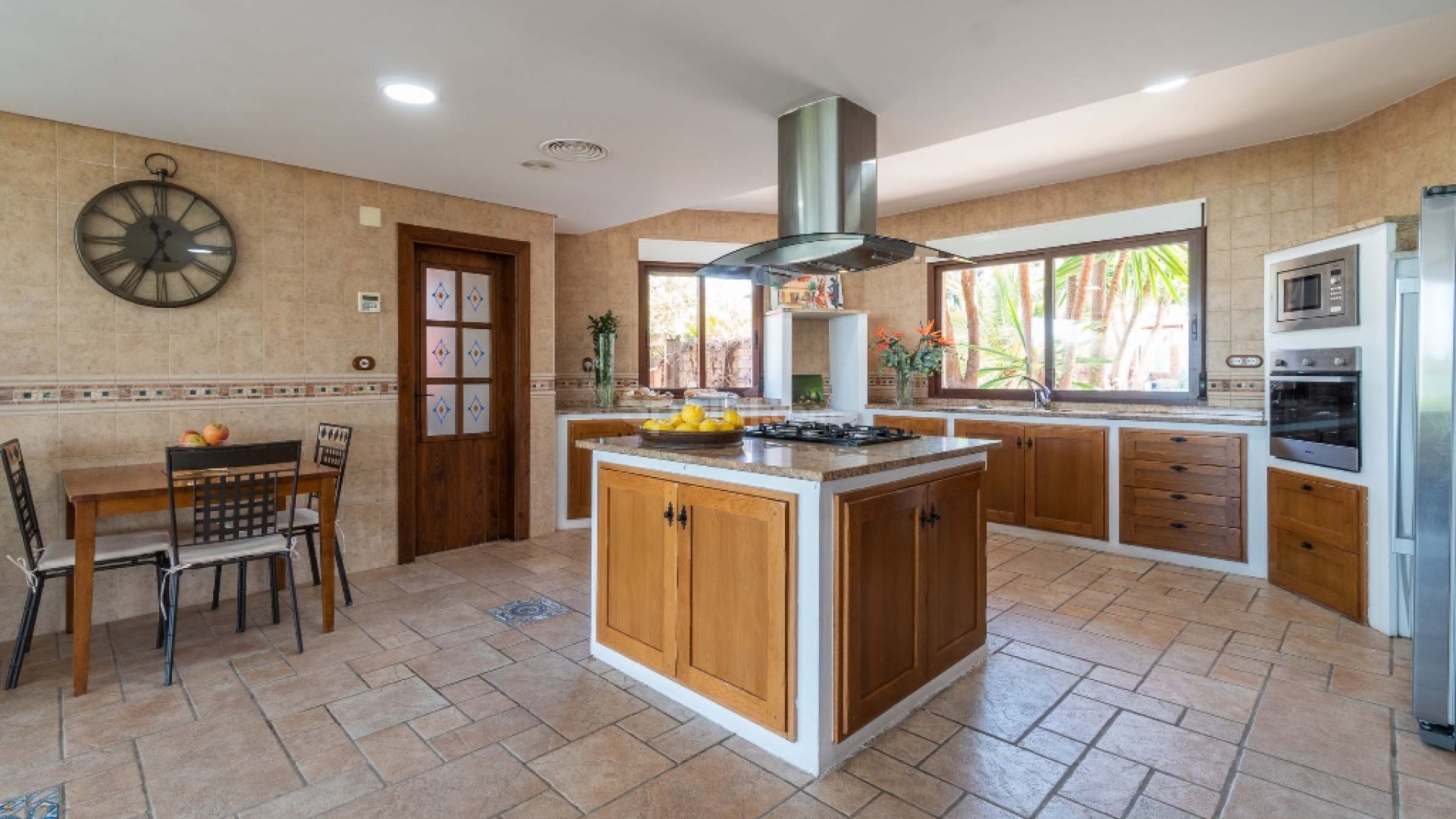 Bruktbolig - Villa -
Costa Blanca - Orihuela Costa