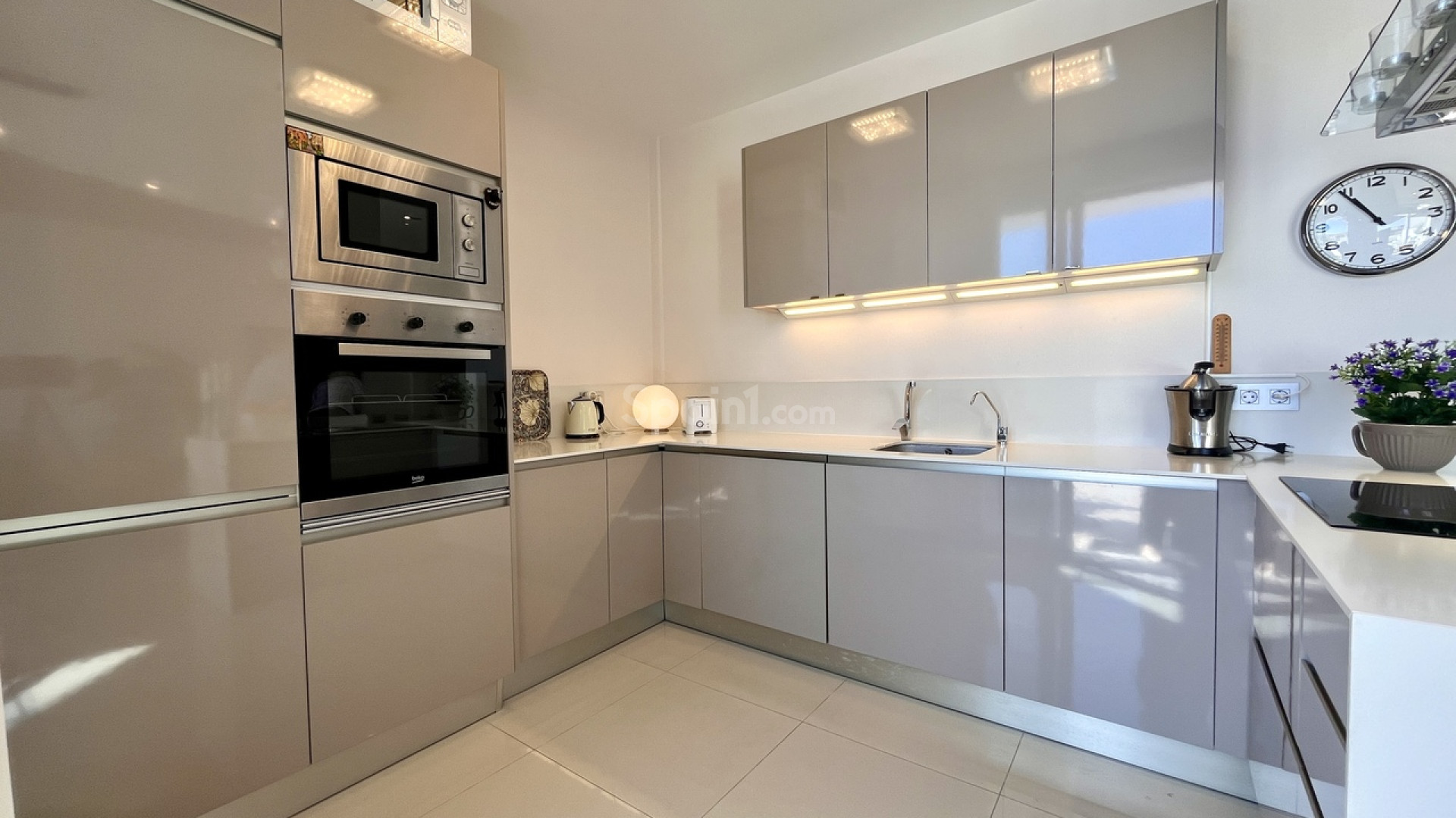 Bruktbolig - Villa -
Dehesa de Campoamor - Campoamor