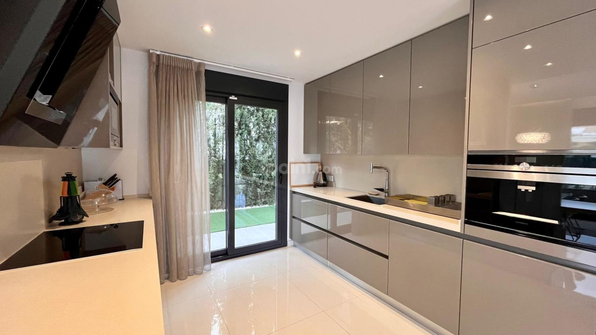 Bruktbolig - Villa -
Dehesa de Campoamor - Campoamor