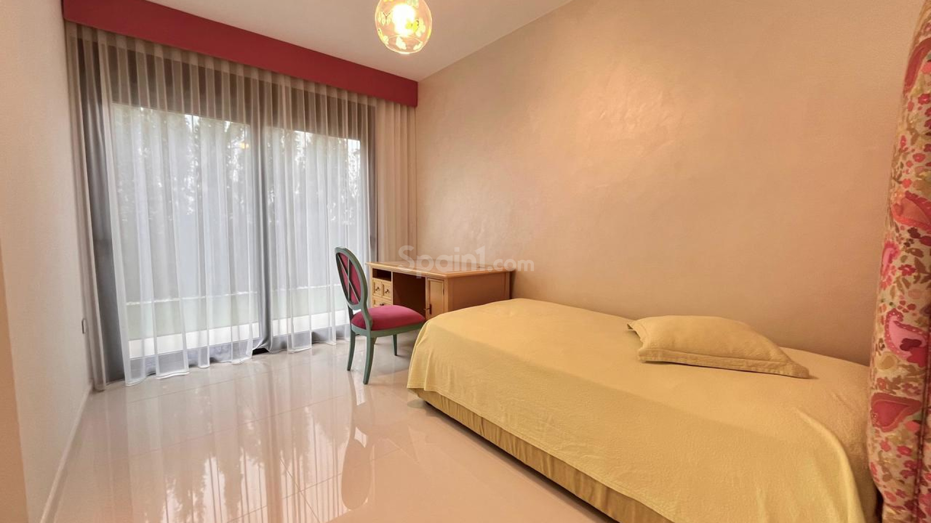 Bruktbolig - Villa -
Dehesa de Campoamor - Campoamor