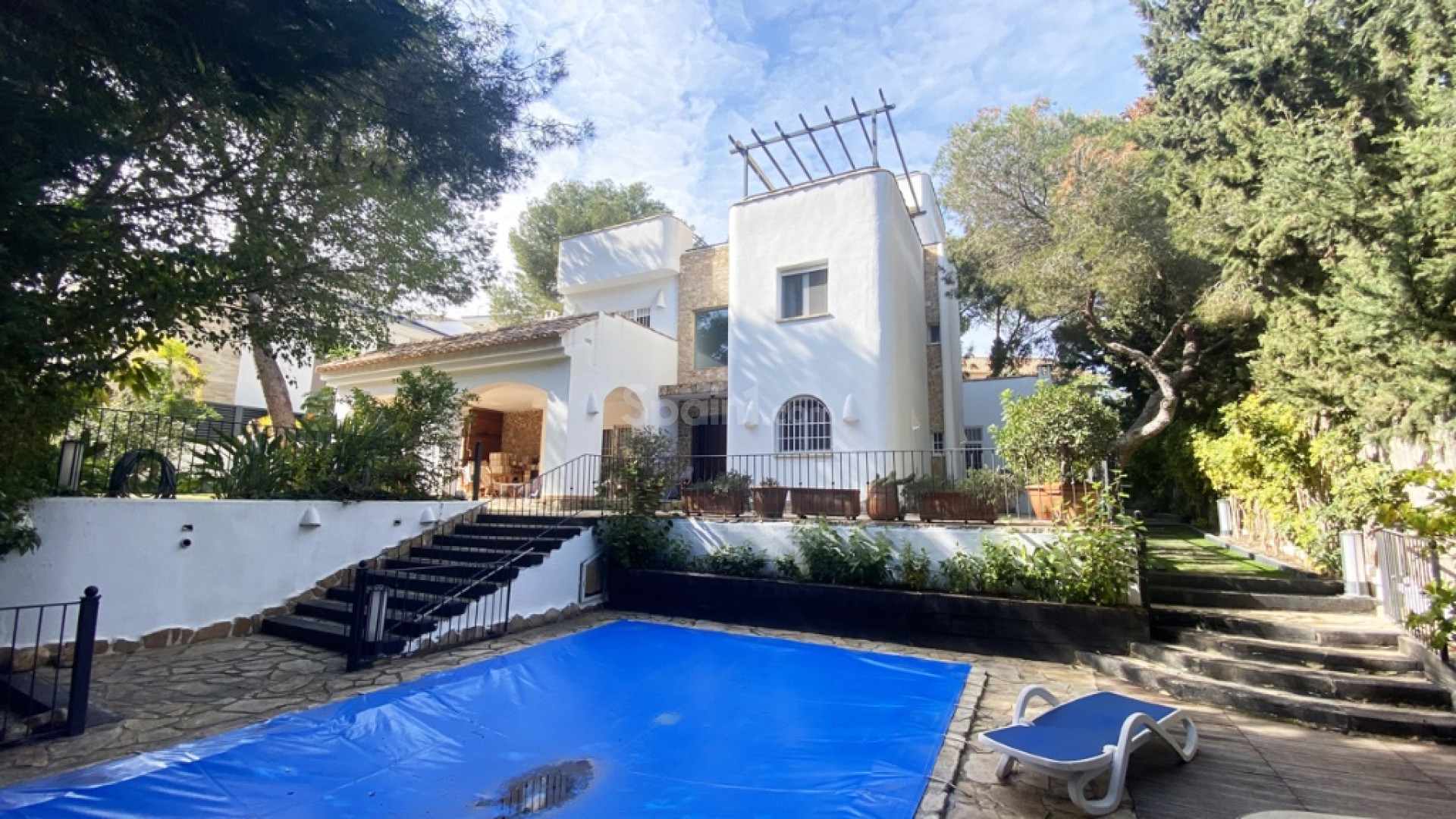 Bruktbolig - Villa -
Dehesa de Campoamor - Campoamor