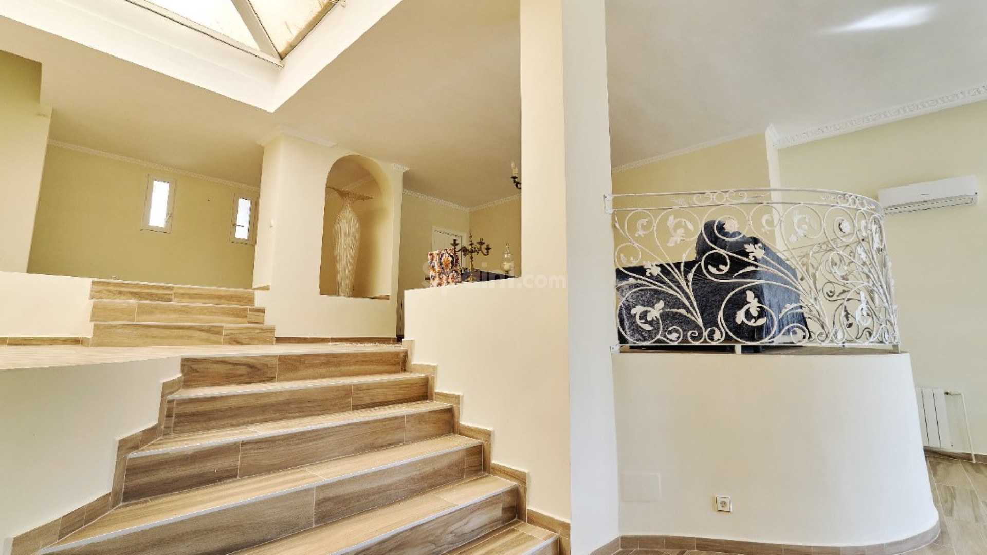 Bruktbolig - Villa -
Dehesa de Campoamor - Campoamor