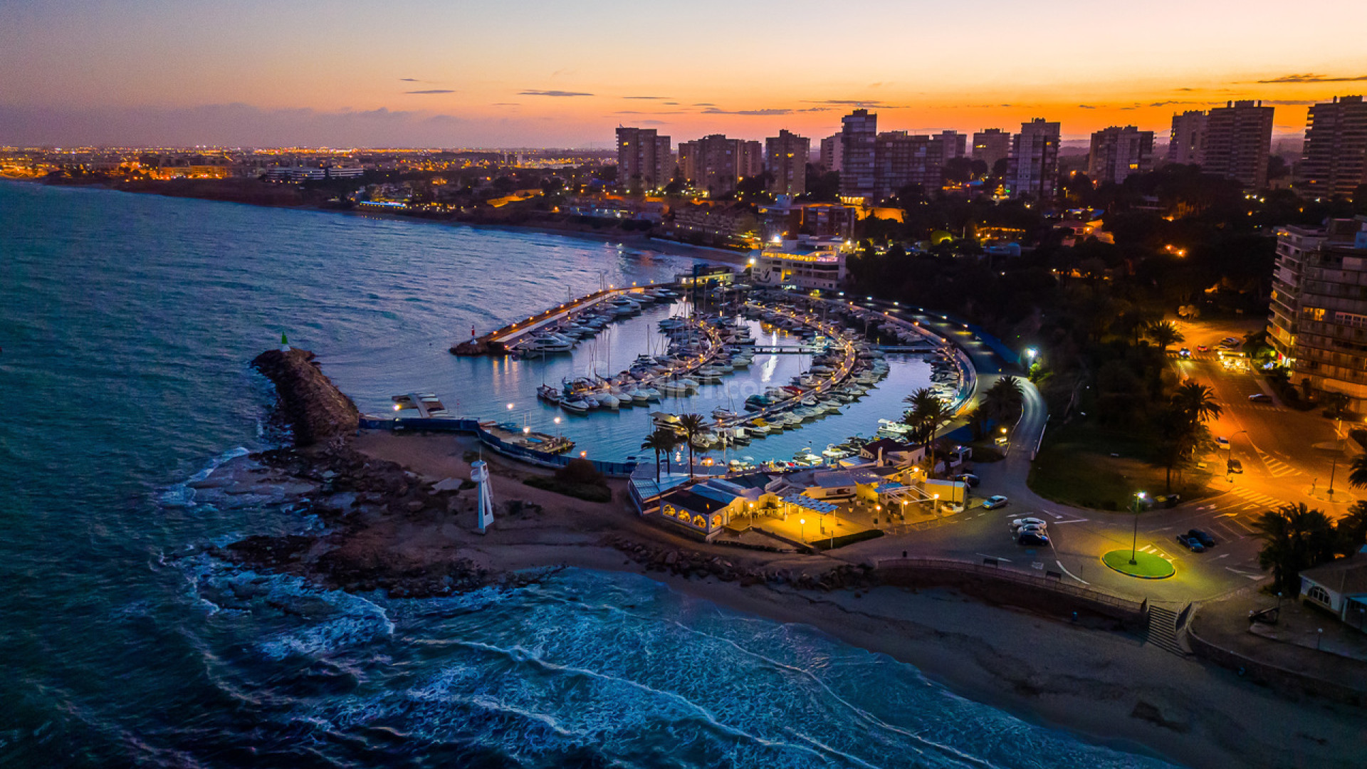 Bruktbolig - Villa -
Dehesa de Campoamor - Campoamor