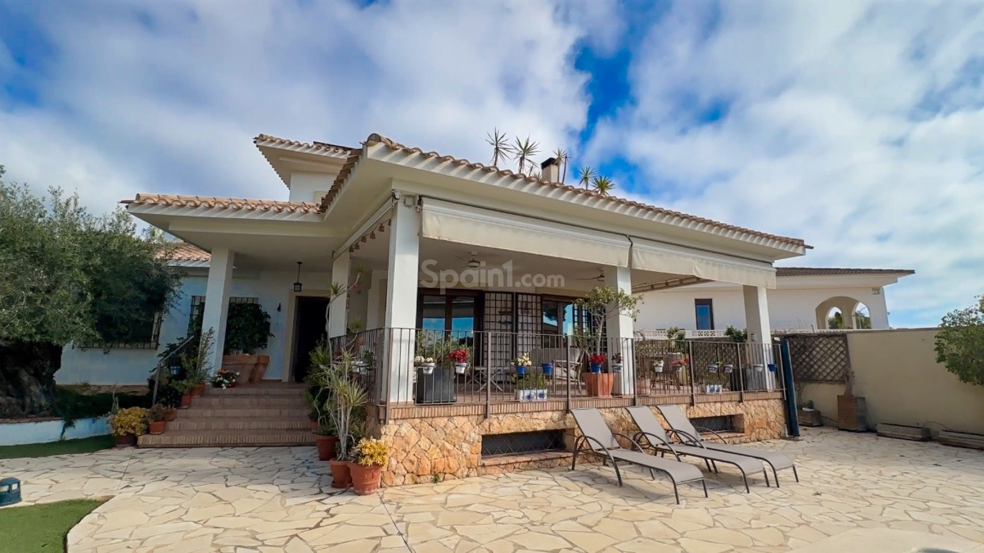 Bruktbolig - Villa -
Dehesa de Campoamor - Campoamor