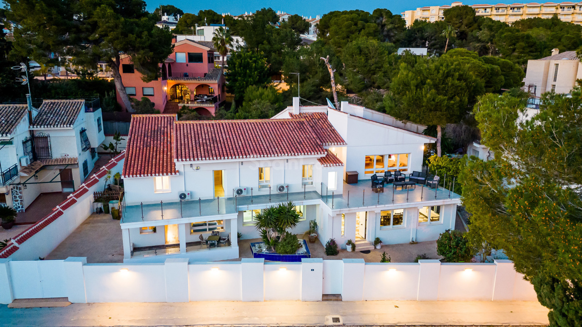 Bruktbolig - Villa -
Dehesa de Campoamor - Campoamor