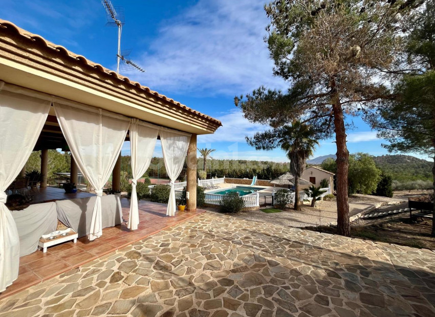 Bruktbolig - Villa -
El Esparragal