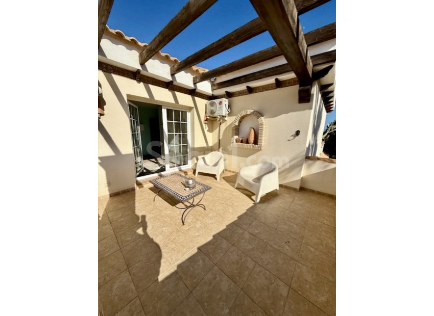 Bruktbolig - Villa -
La Zenia