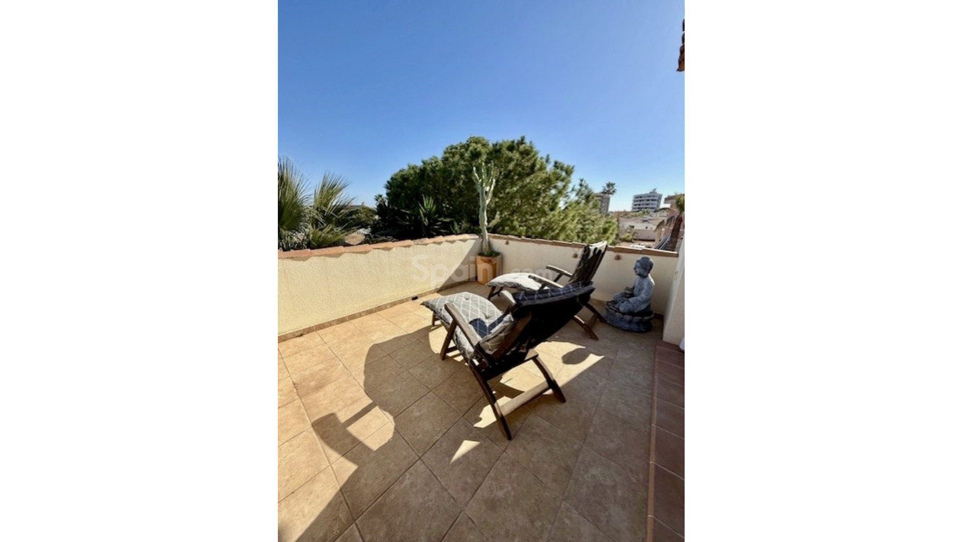 Bruktbolig - Villa -
La Zenia