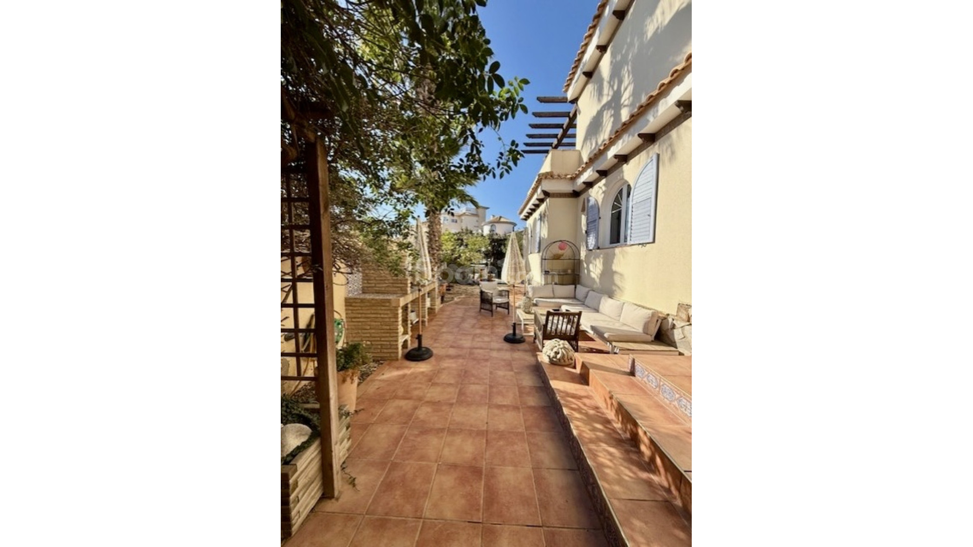 Bruktbolig - Villa -
La Zenia