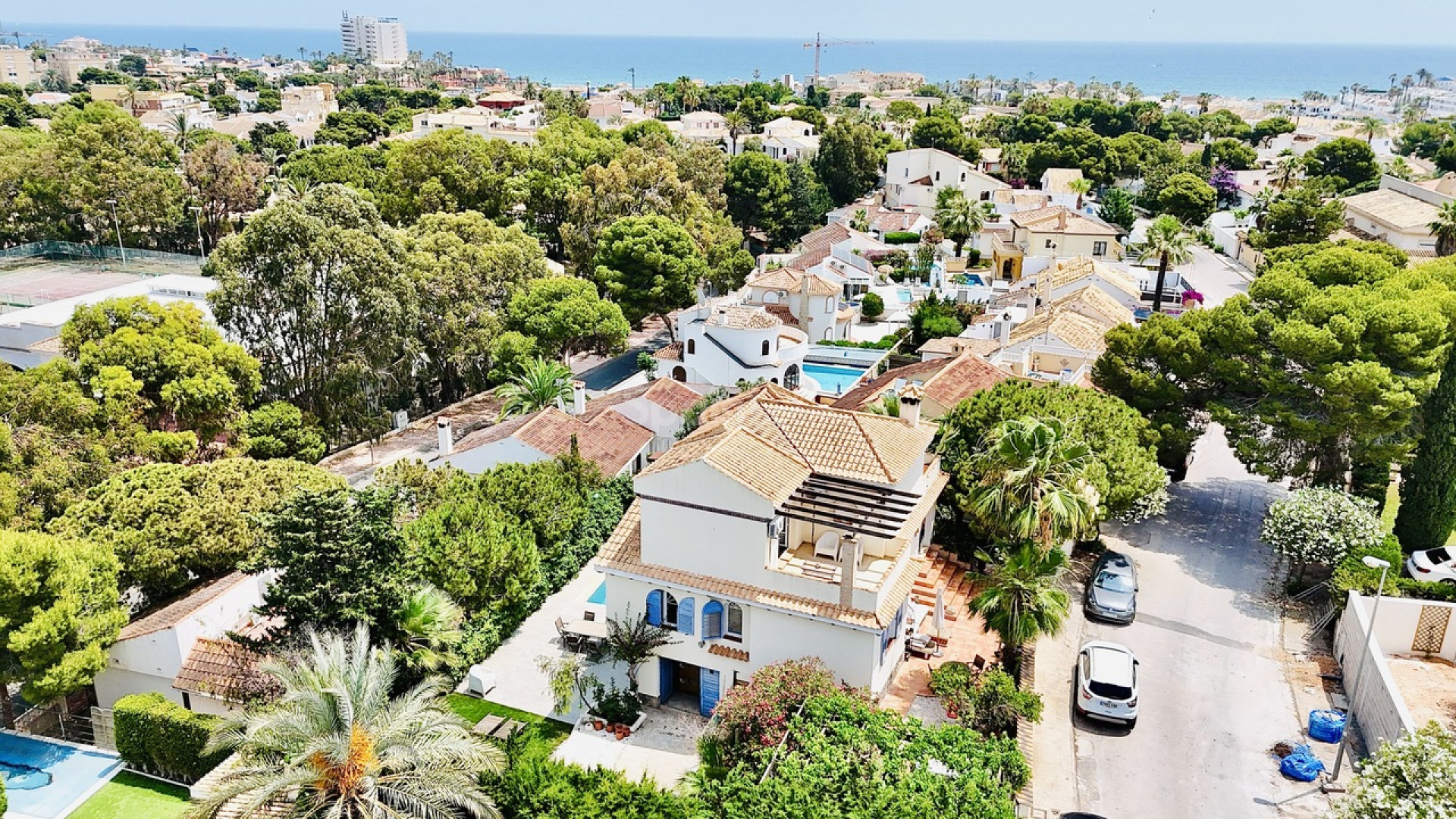 Bruktbolig - Villa -
La Zenia