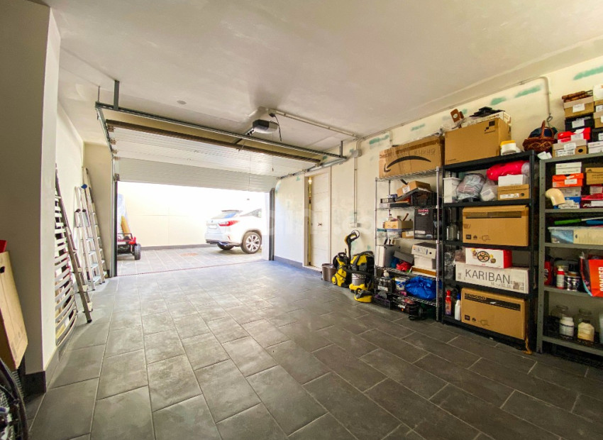 Bruktbolig - Villa -
La Zenia