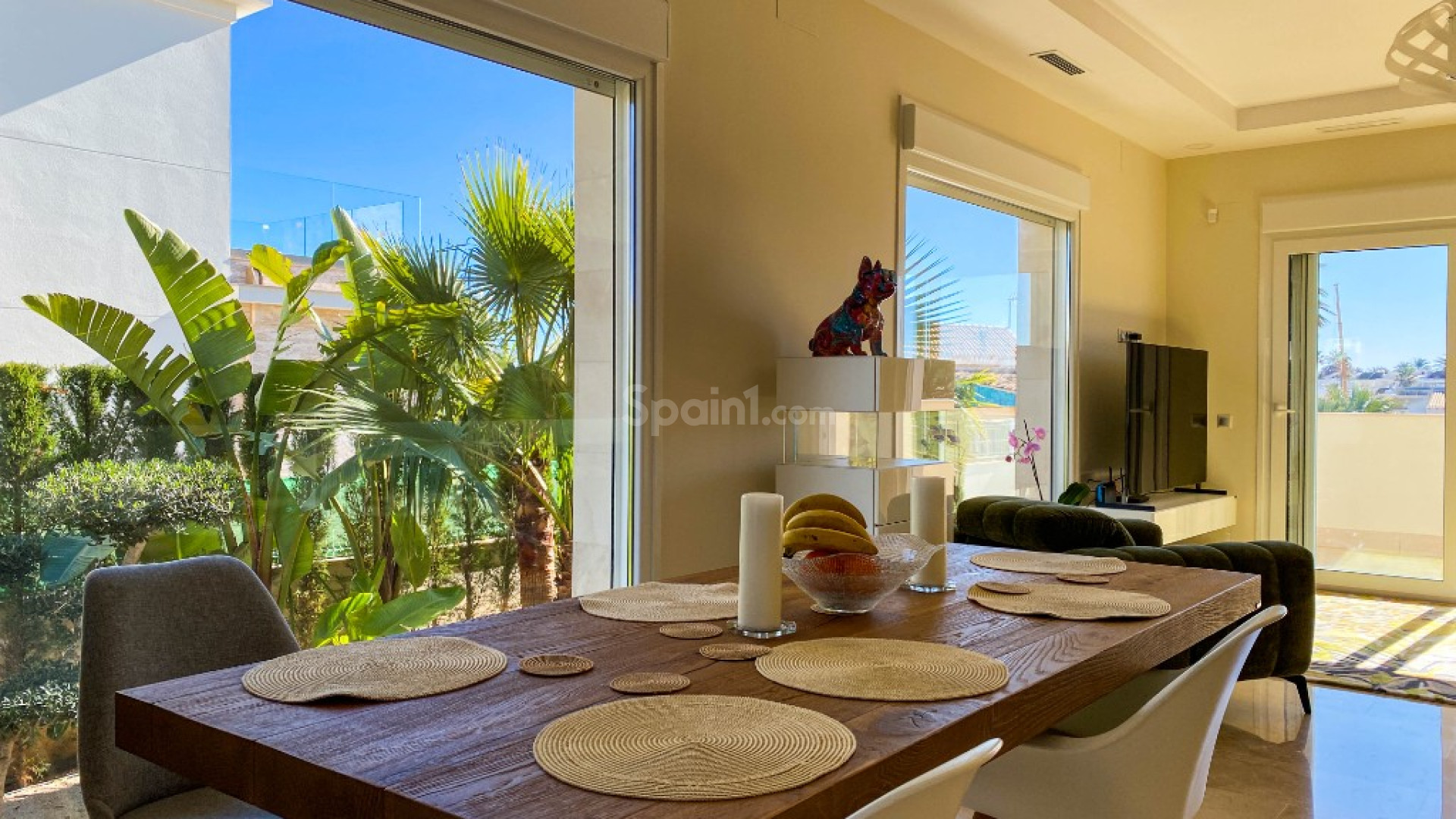 Bruktbolig - Villa -
La Zenia