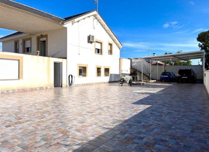Bruktbolig - Villa -
Los Balcones