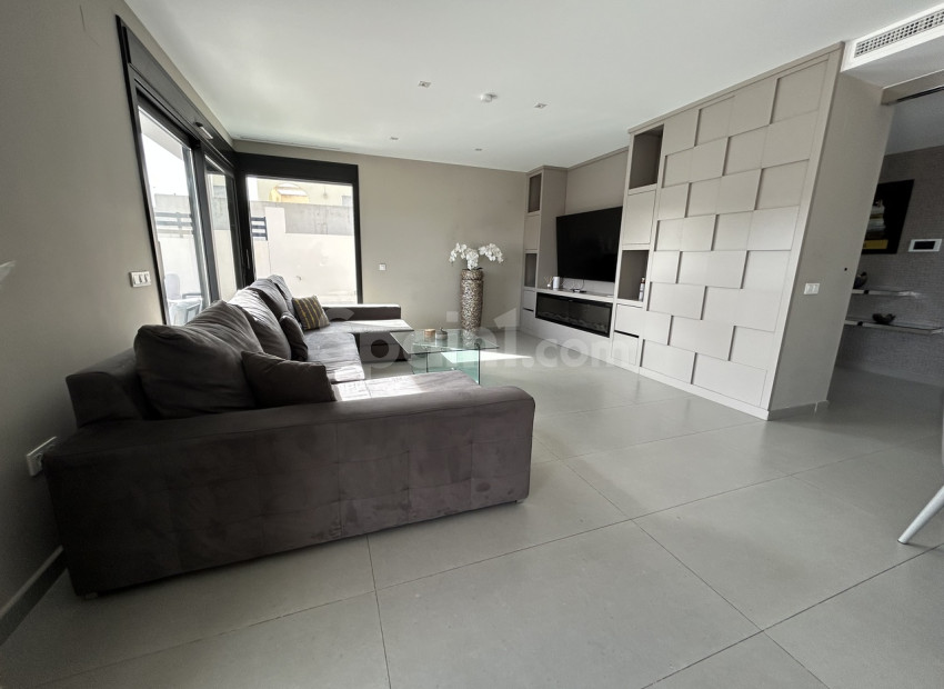 Bruktbolig - Villa -
Los Balcones