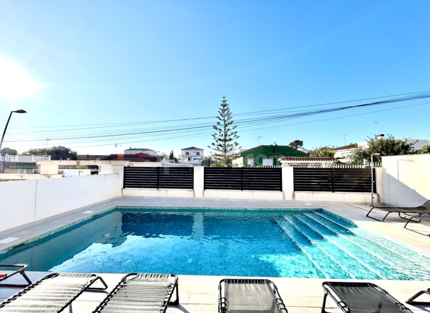 Bruktbolig - Villa -
Los Balcones
