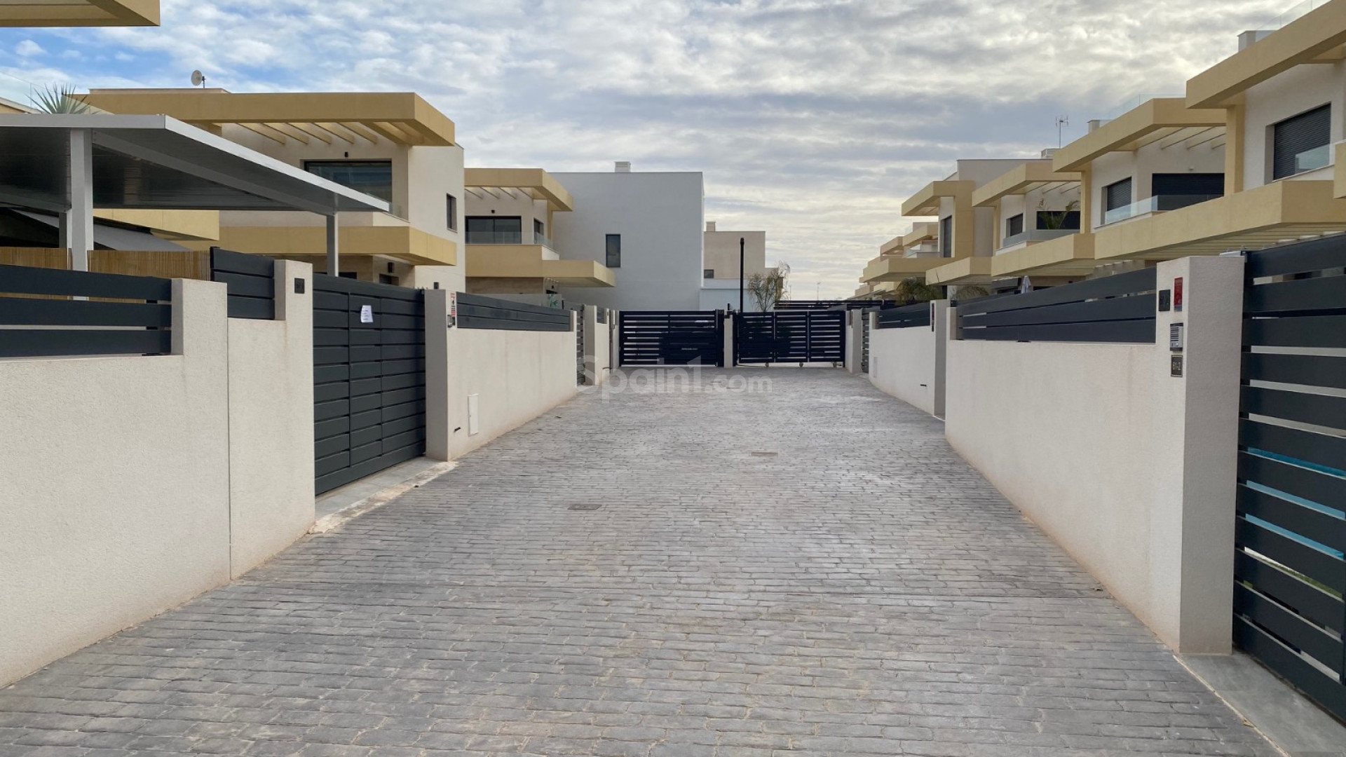 Bruktbolig - Villa -
LOS MONTESINOS - La Herrada