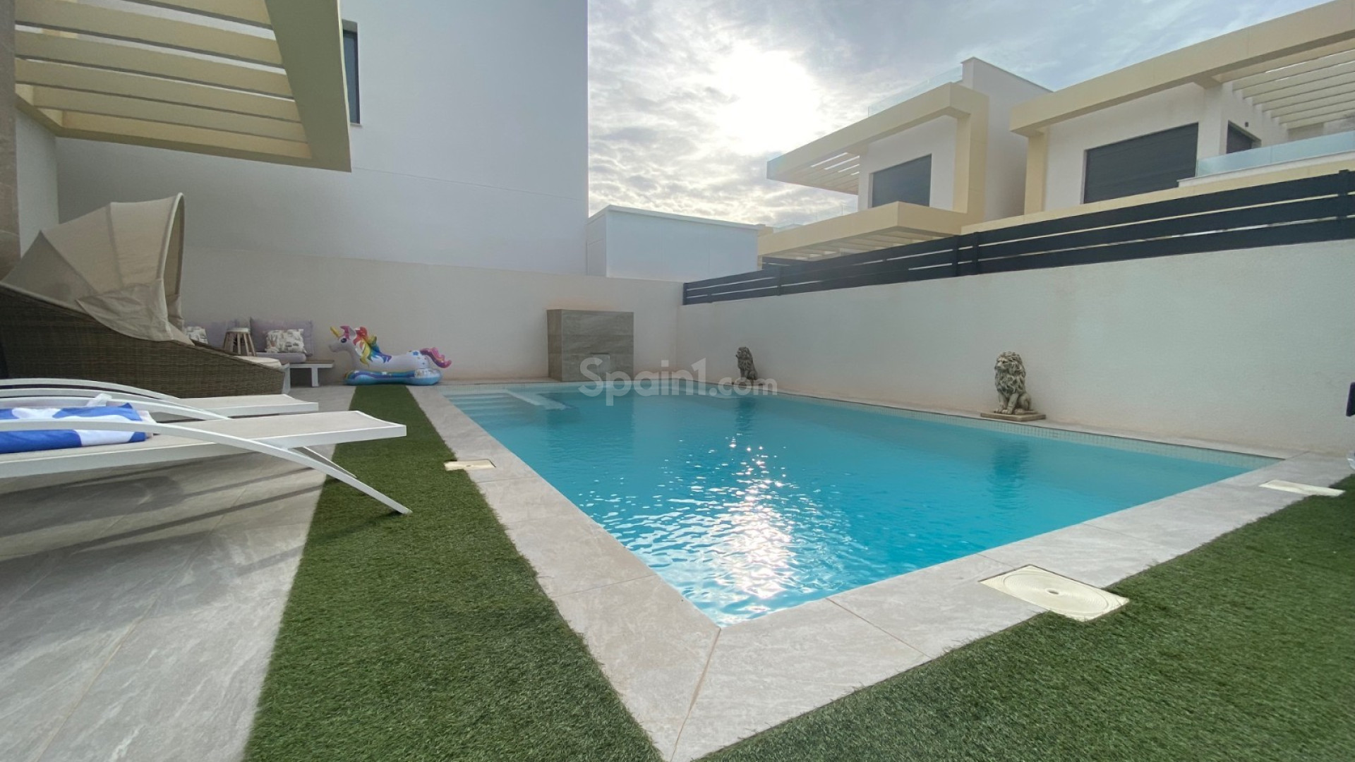 Bruktbolig - Villa -
LOS MONTESINOS - La Herrada