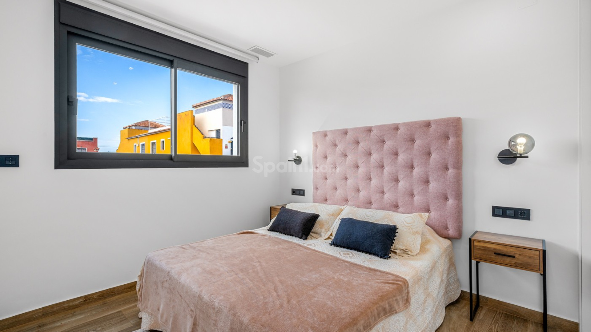 Bruktbolig - Villa -
Los Montesinos - La Herrada