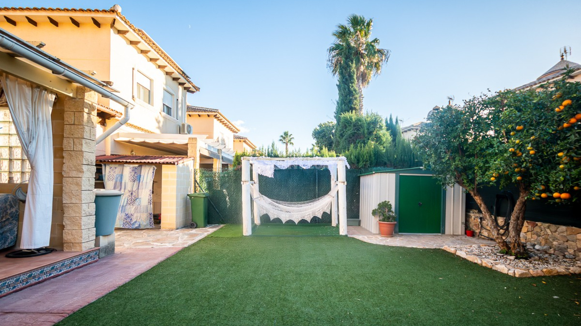 Bruktbolig - Villa -
ORIHUELA - Benferri