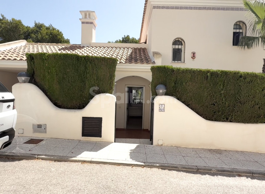 Bruktbolig - Villa -
Orihuela - Costa Blanca Sur