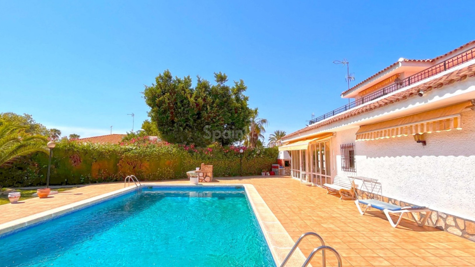 Bruktbolig - Villa -
Orihuela Costa - Cabo Roig