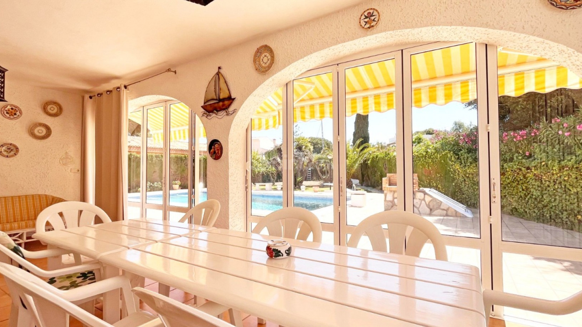 Bruktbolig - Villa -
Orihuela Costa - Cabo Roig