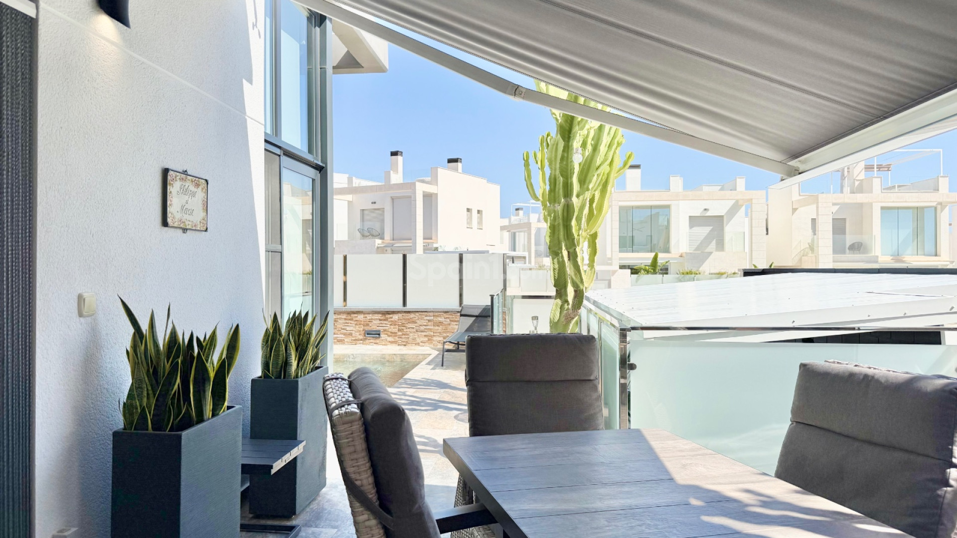 Bruktbolig - Villa -
Orihuela Costa - Cabo Roig