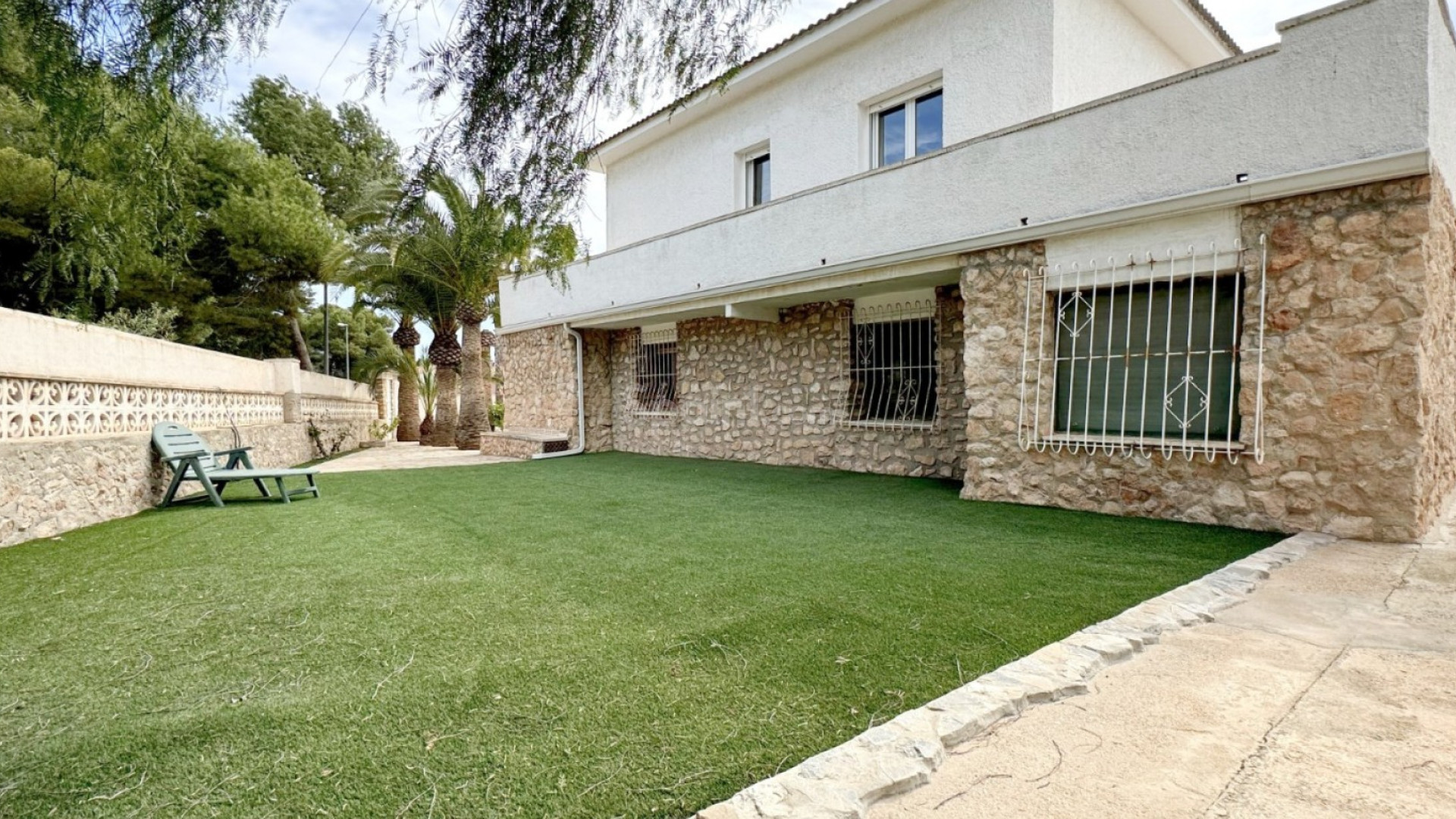 Bruktbolig - Villa -
Orihuela Costa - La Zenia