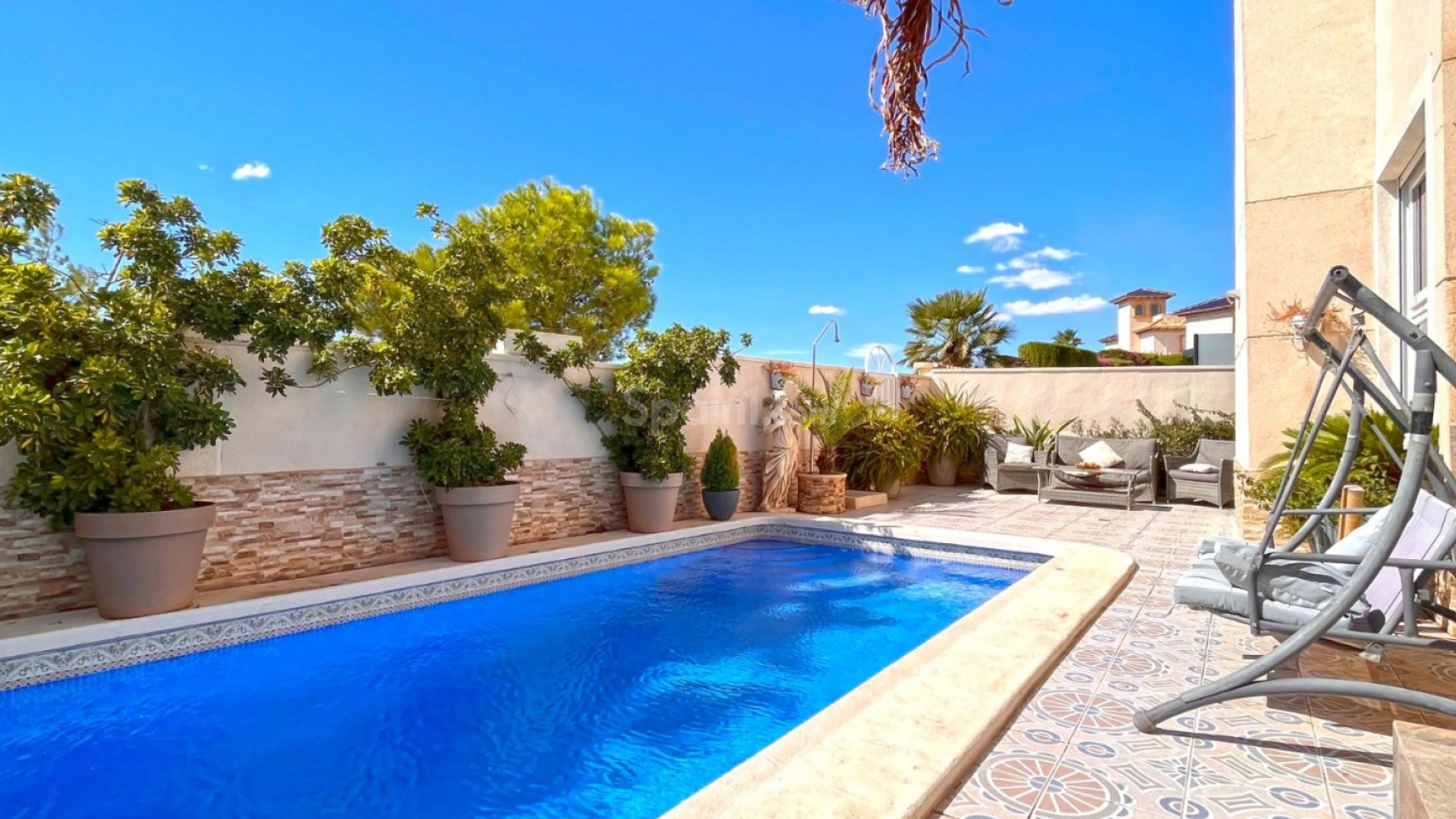 Bruktbolig - Villa -
Orihuela Costa - La Zenia