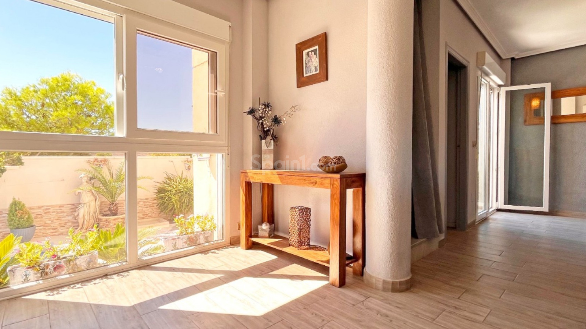 Bruktbolig - Villa -
Orihuela Costa - La Zenia