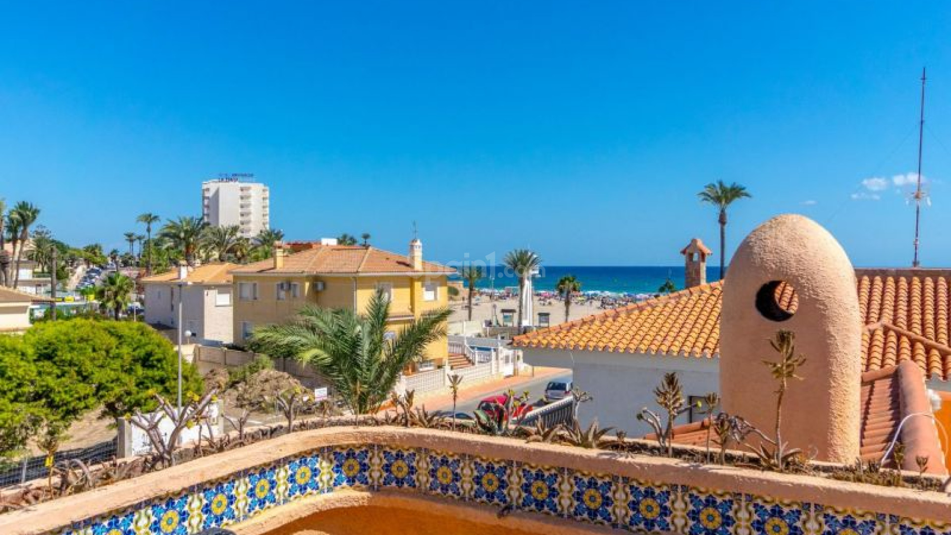 Bruktbolig - Villa -
Orihuela Costa - La Zenia