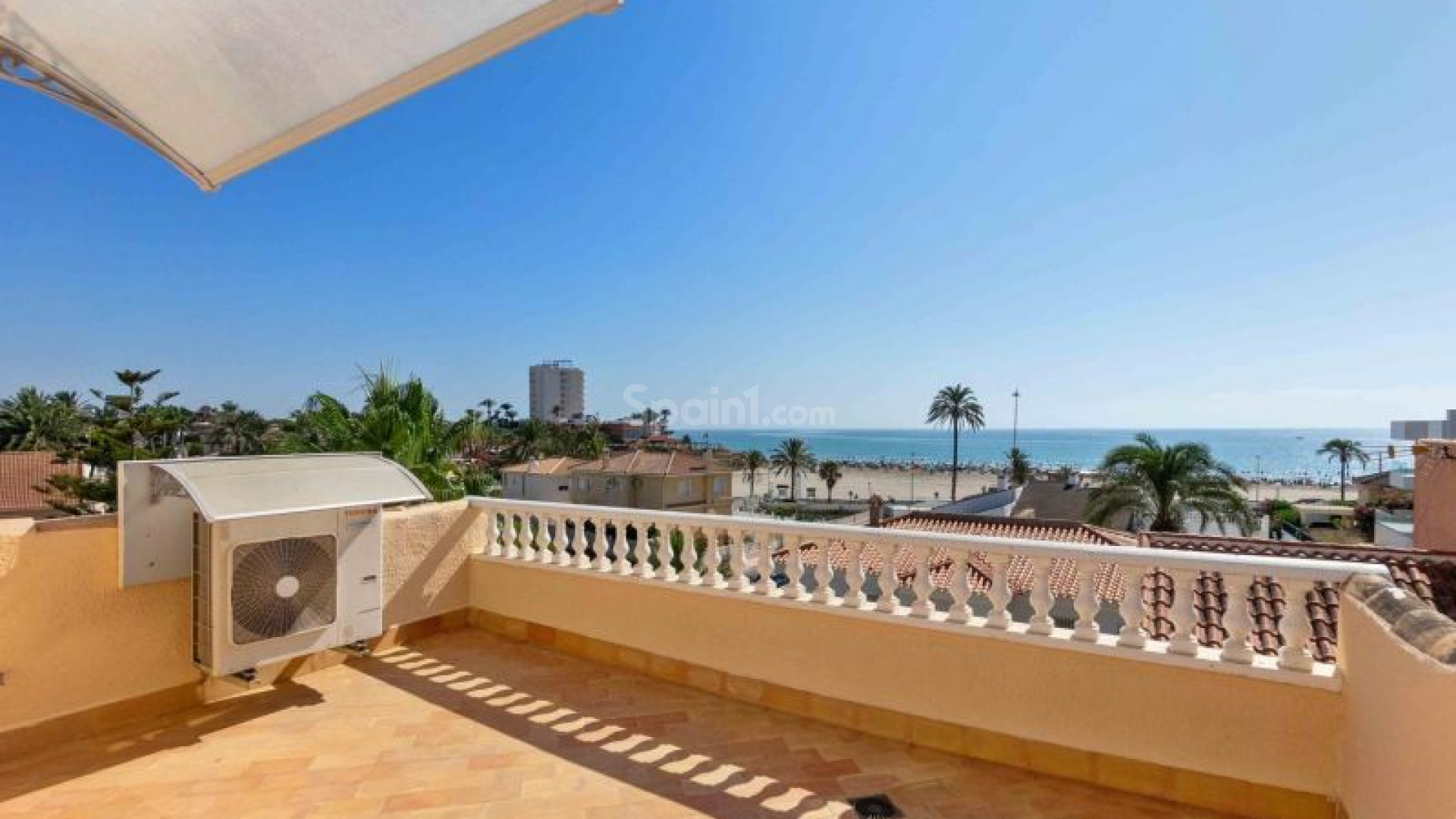 Bruktbolig - Villa -
Orihuela Costa - La Zenia