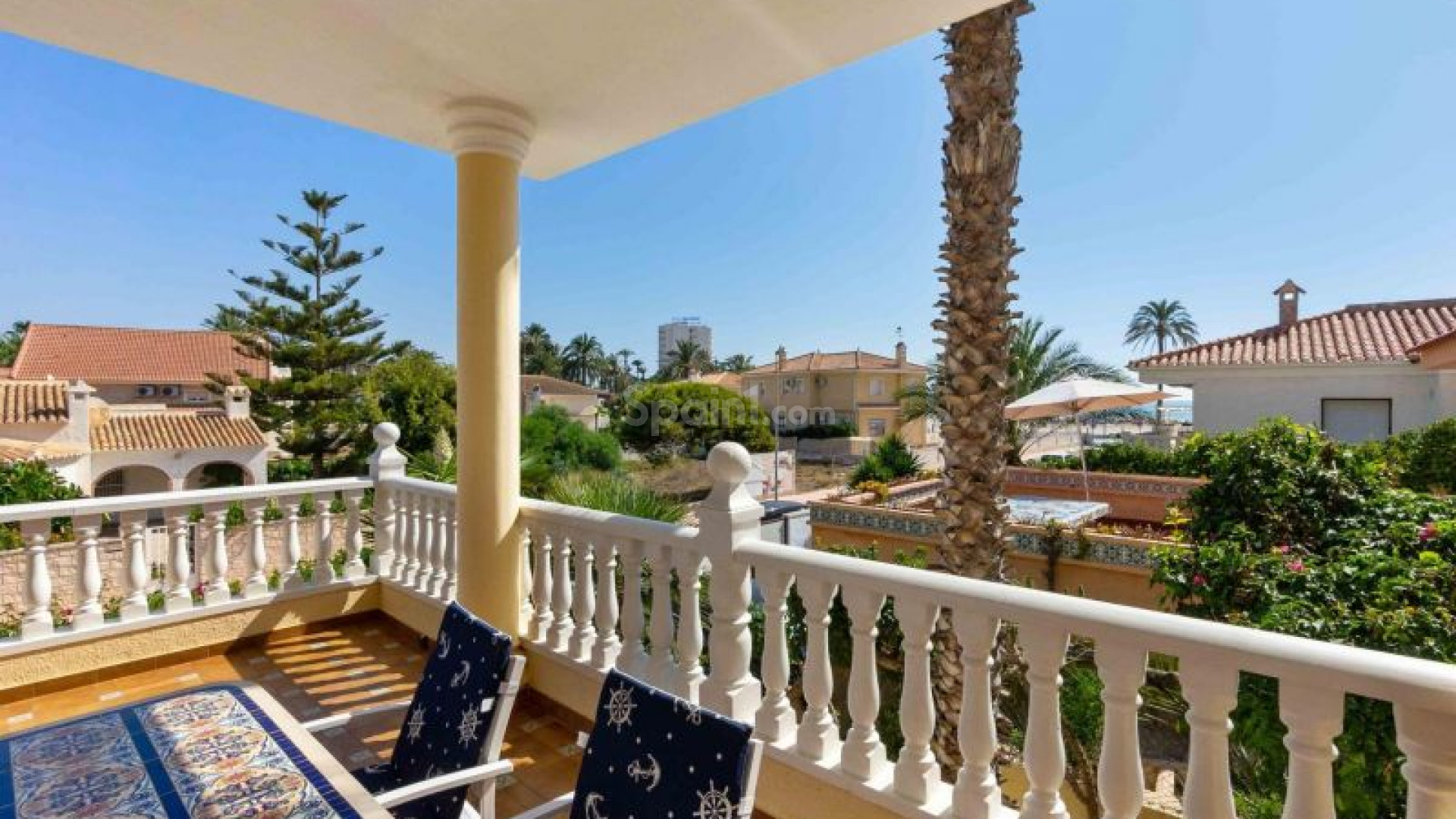 Bruktbolig - Villa -
Orihuela Costa - La Zenia