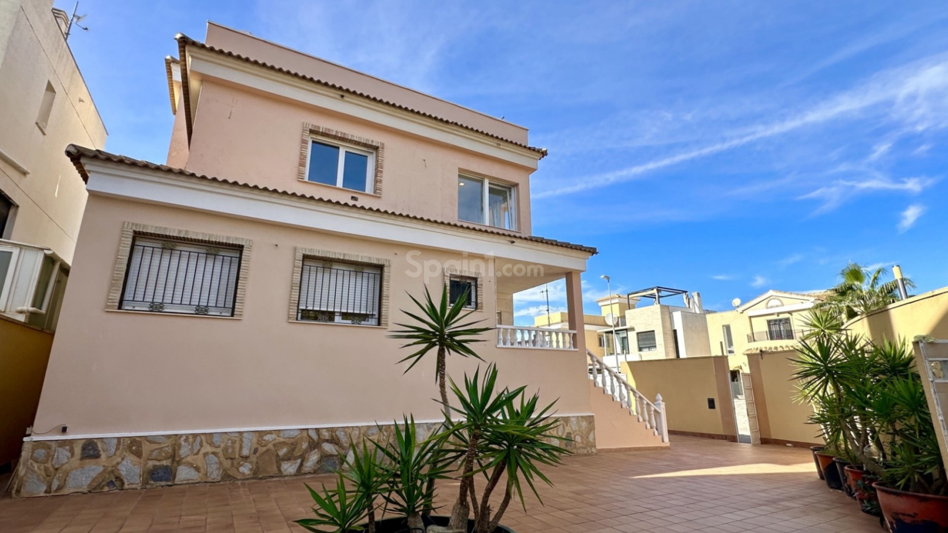Bruktbolig - Villa -
Orihuela Costa - Las Filipinas