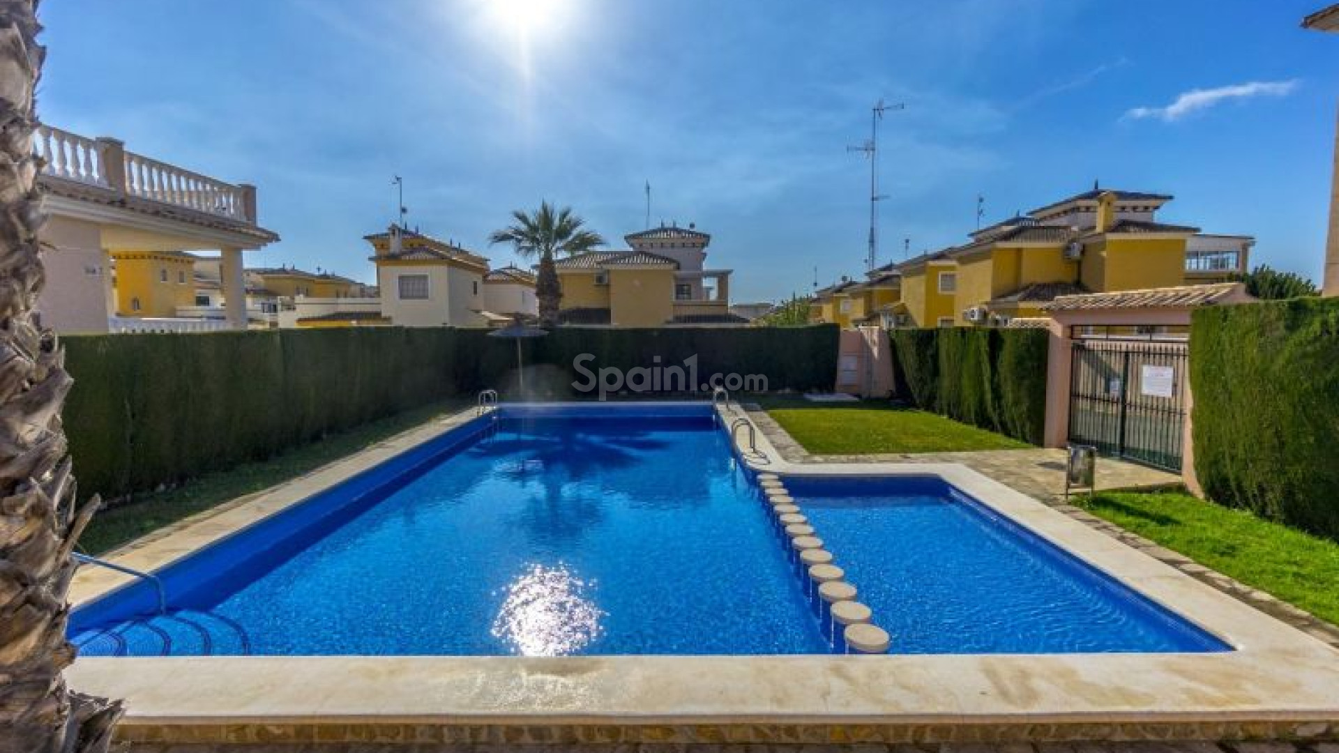 Bruktbolig - Villa -
Orihuela Costa - Los Altos