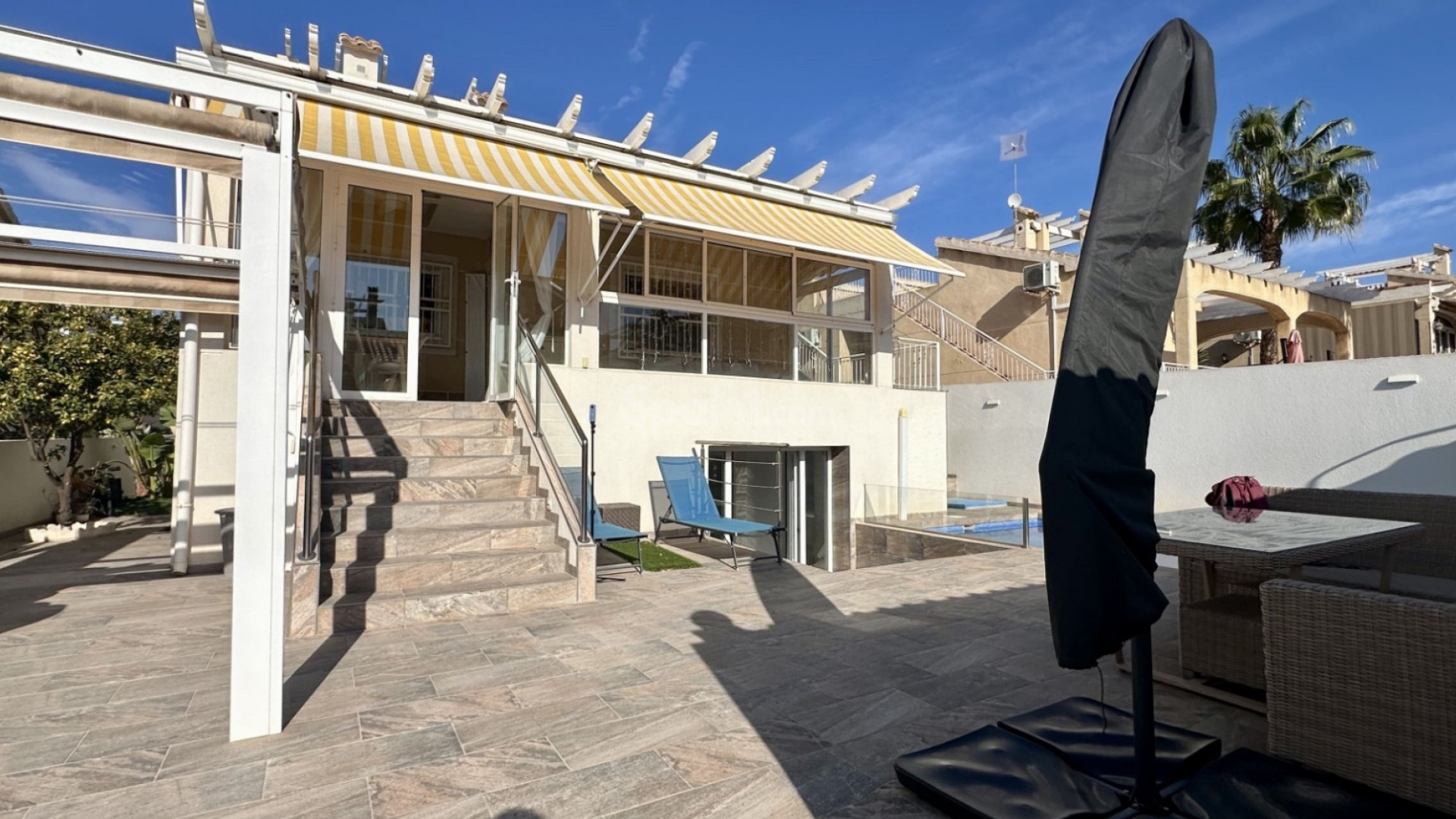 Bruktbolig - Villa -
Orihuela Costa - Los Dolses