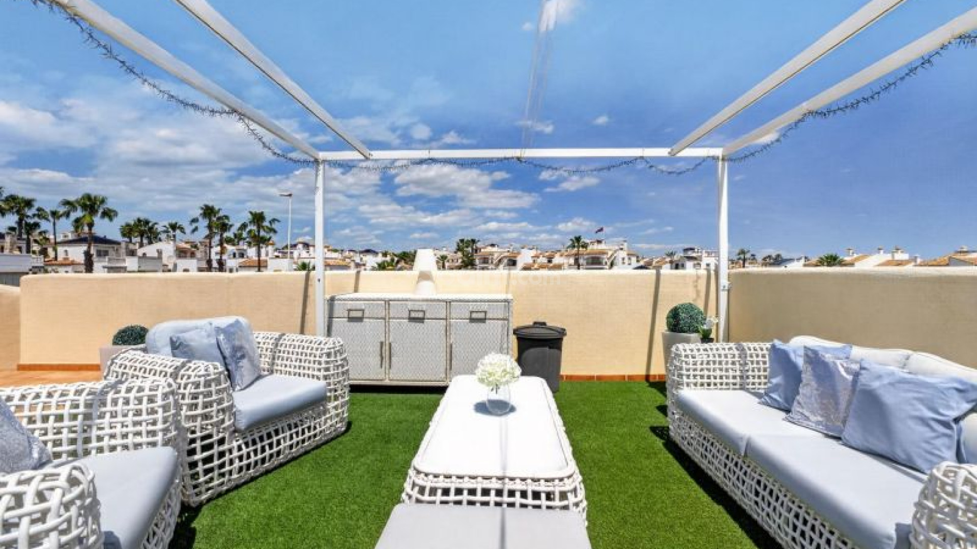 Bruktbolig - Villa -
Orihuela Costa - Los Dolses