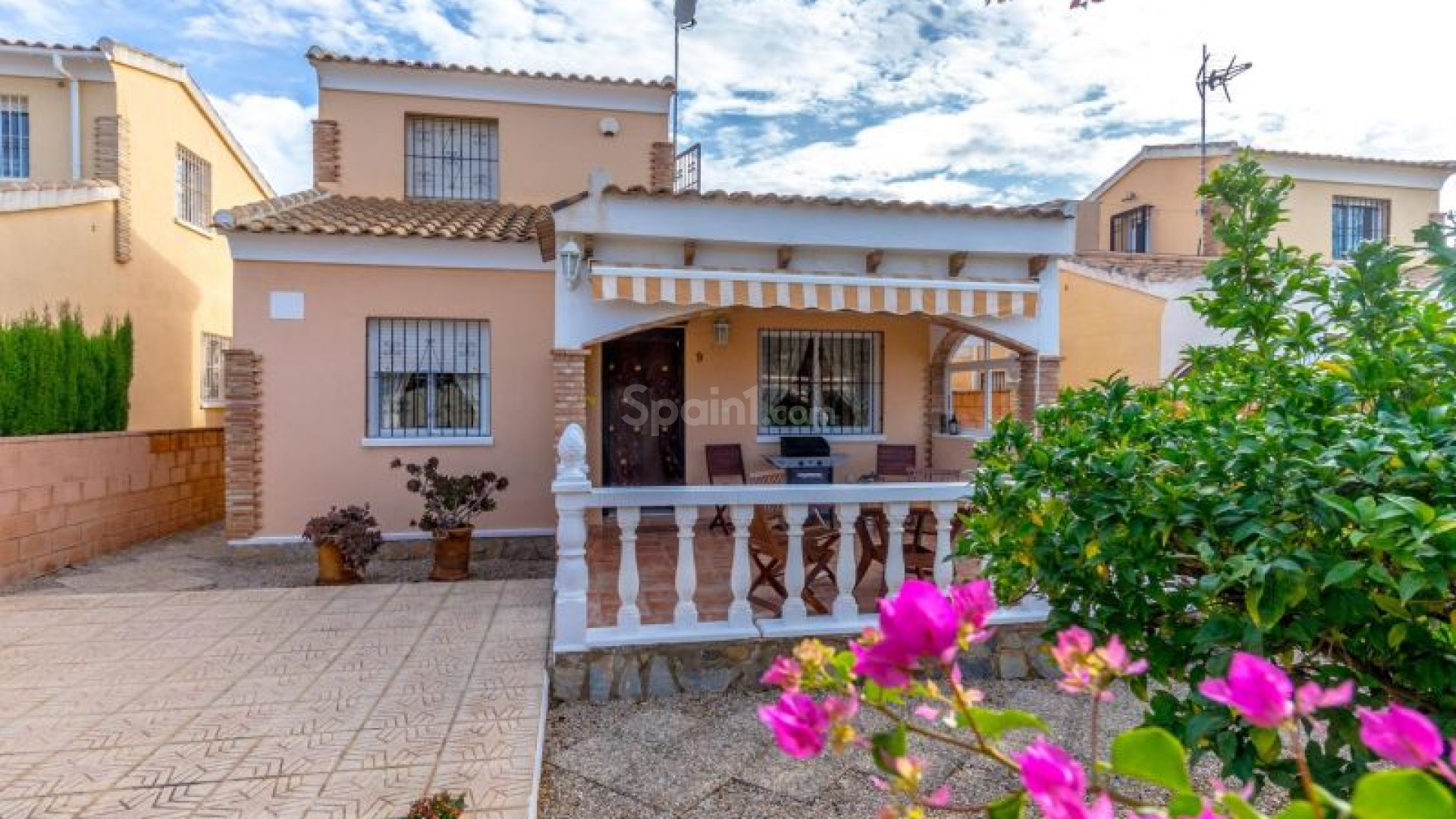 Bruktbolig - Villa -
Orihuela Costa - Playa Flamenca