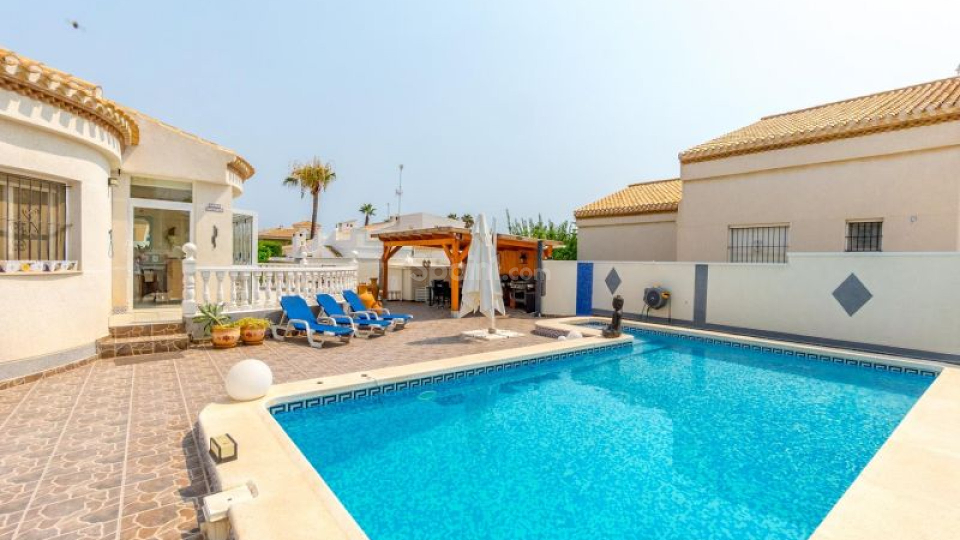 Bruktbolig - Villa -
Orihuela Costa - Playa Flamenca