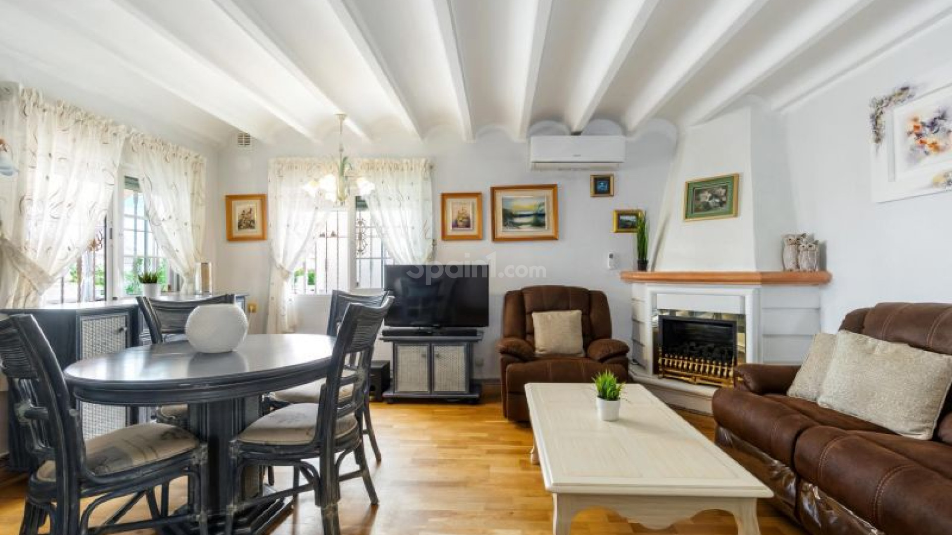 Bruktbolig - Villa -
Orihuela Costa - Playa Flamenca