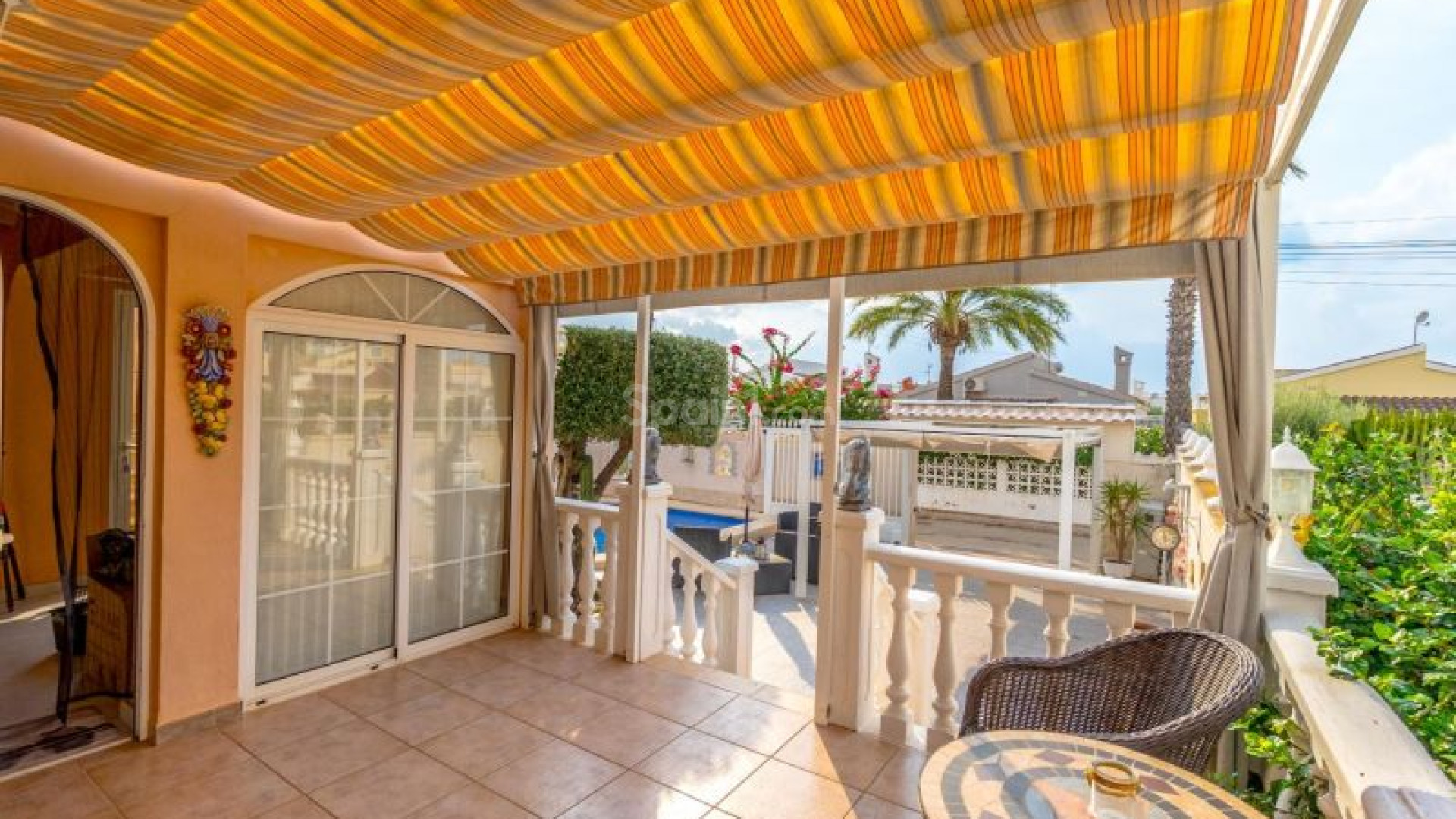 Bruktbolig - Villa -
Orihuela Costa - Playa Flamenca