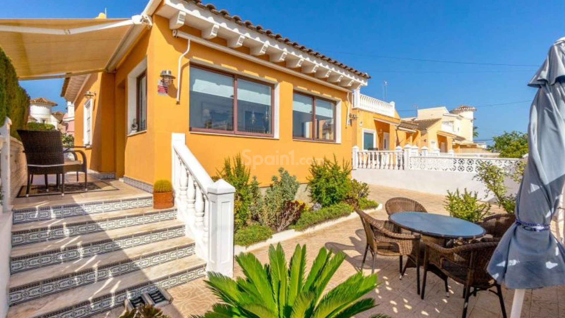 Bruktbolig - Villa -
Orihuela Costa - Punta Prima