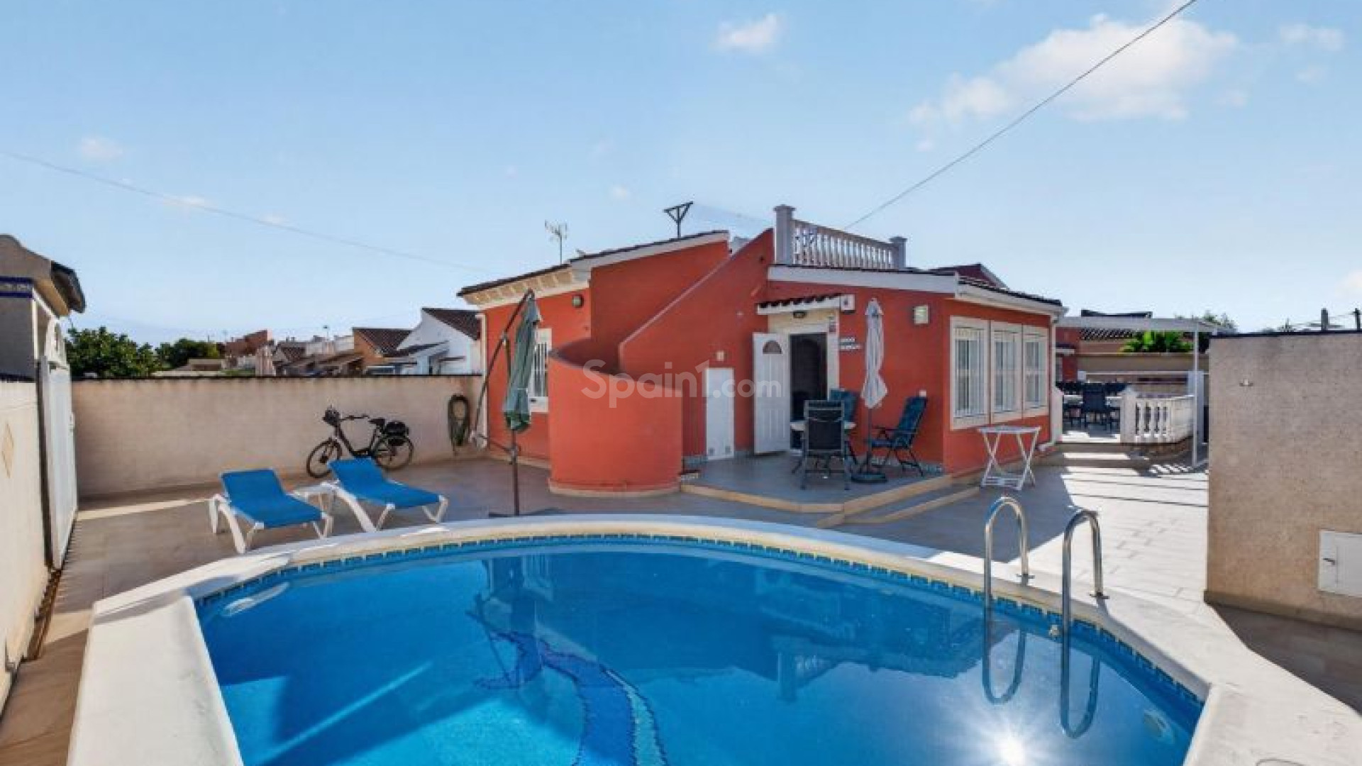 Bruktbolig - Villa -
Orihuela Costa - Punta Prima