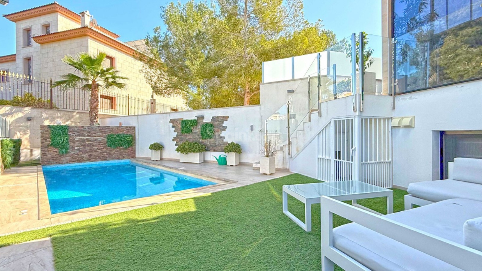 Bruktbolig - Villa -
Orihuela Costa - Villamartín