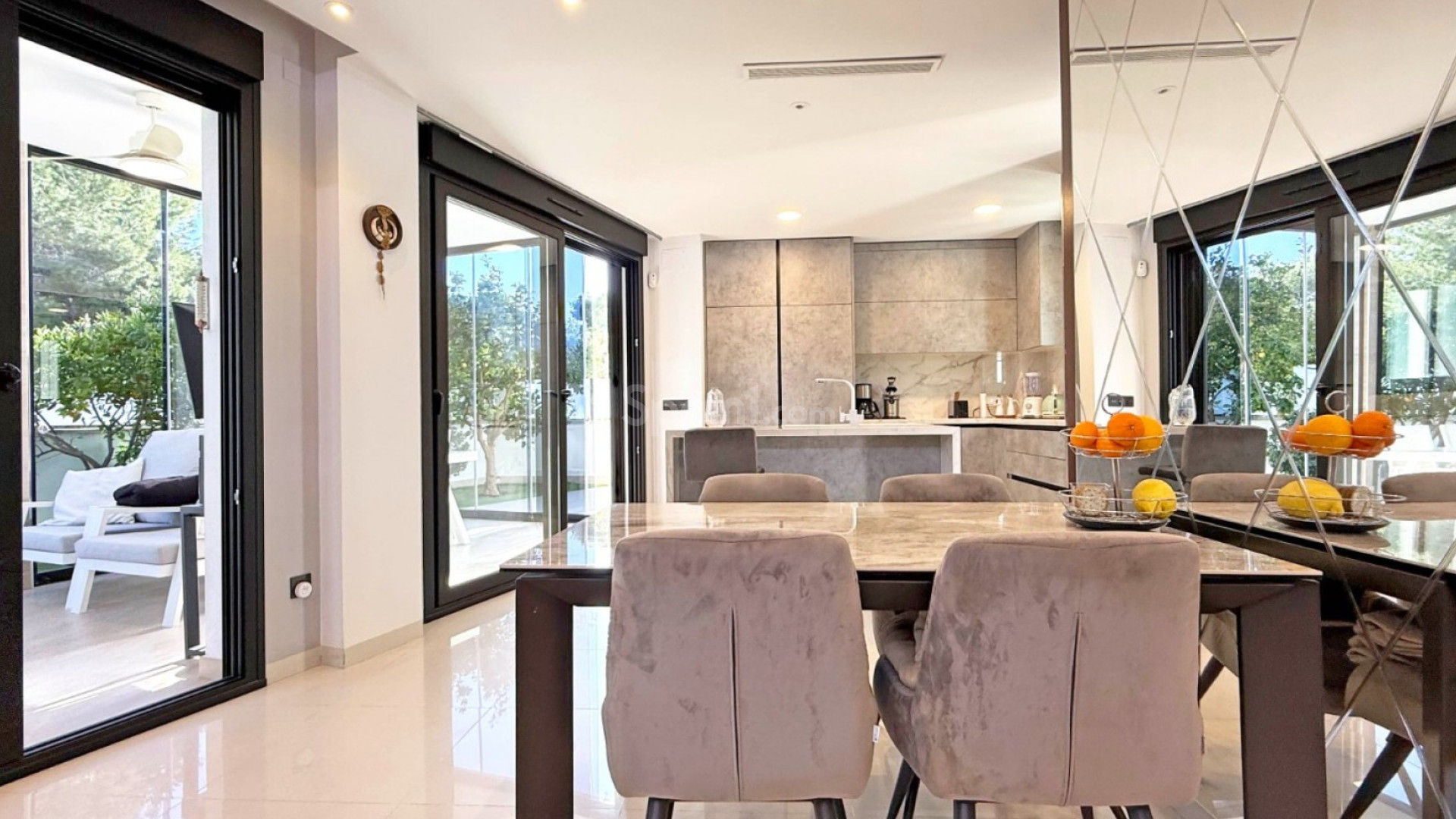 Bruktbolig - Villa -
Orihuela Costa - Villamartín