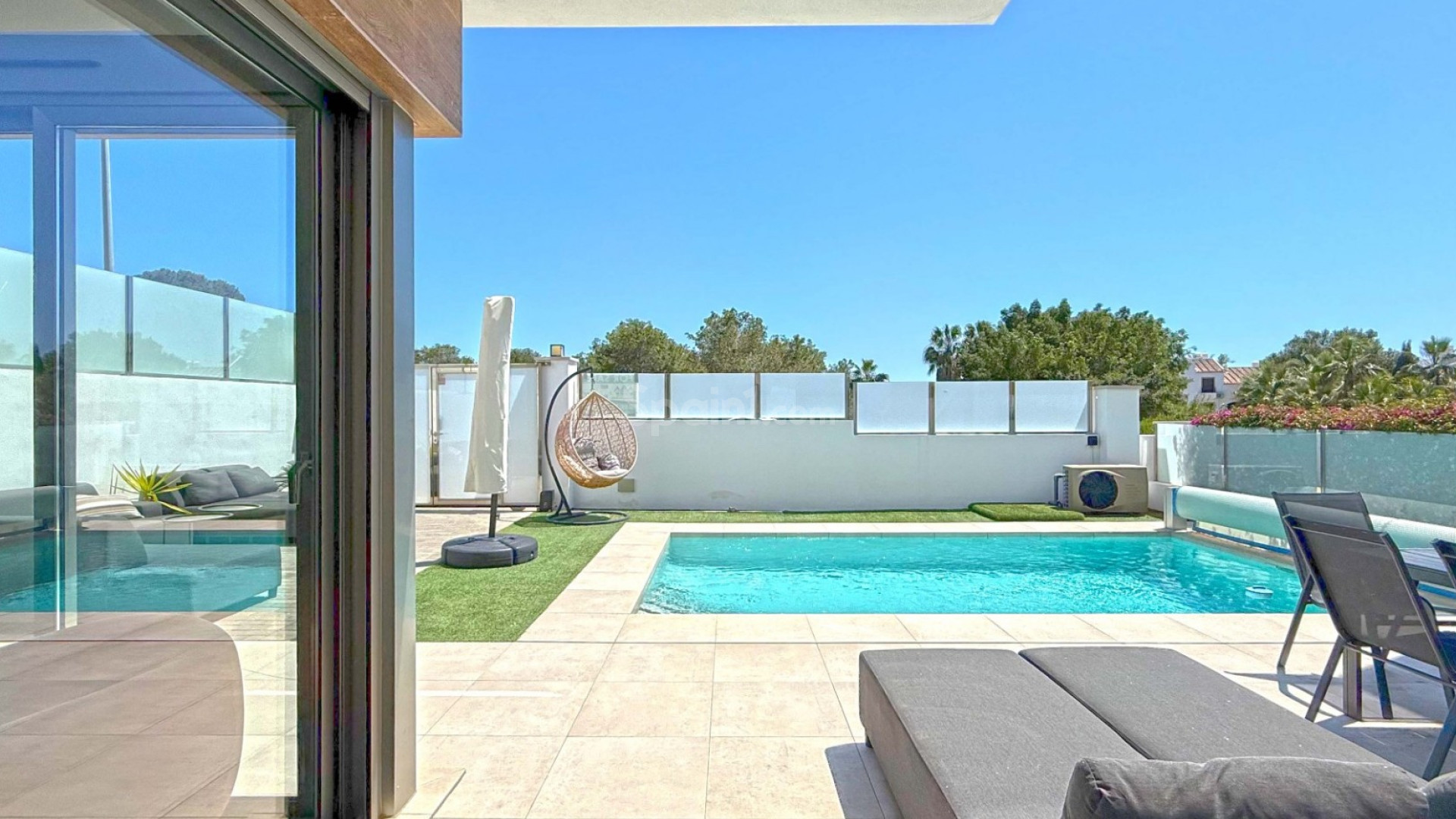 Bruktbolig - Villa -
Orihuela Costa - Villamartín