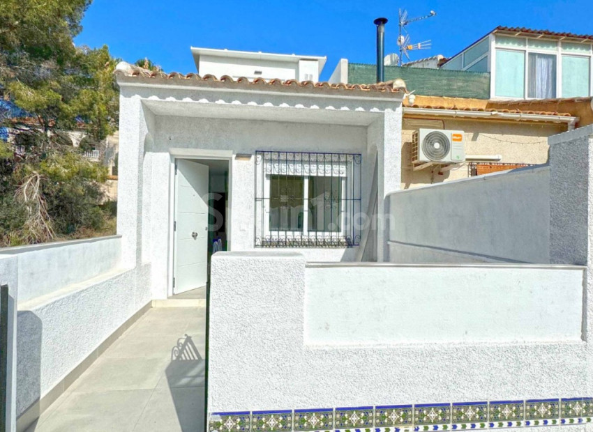 Bruktbolig - Villa -
Orihuela Costa - Villamartin